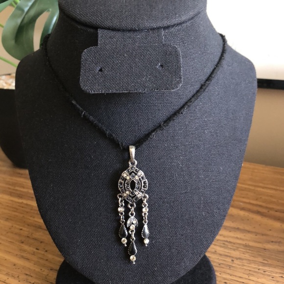 Vintage Marcasite Dangle Necklace - Picture 3 of 10